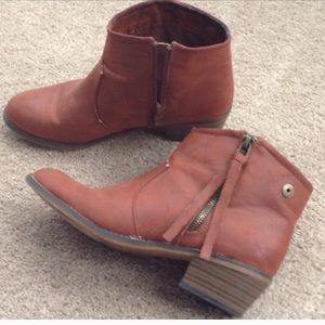 Brown ankle boots